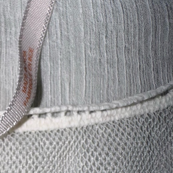 Free People Sheer Lace Boho Blouse with crocheted trim. Cream Size L. VGUC - Picture 8 of 11